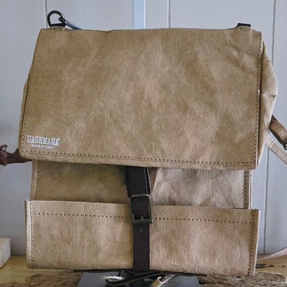 Uashmama Lunch Bag Brown Folded Snap Back Pack NWOT main image 9